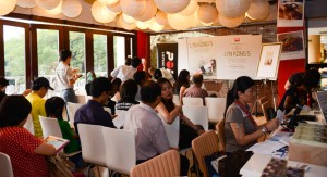 13-051-001 Lyn book launch-edt1 (resized 1000width)